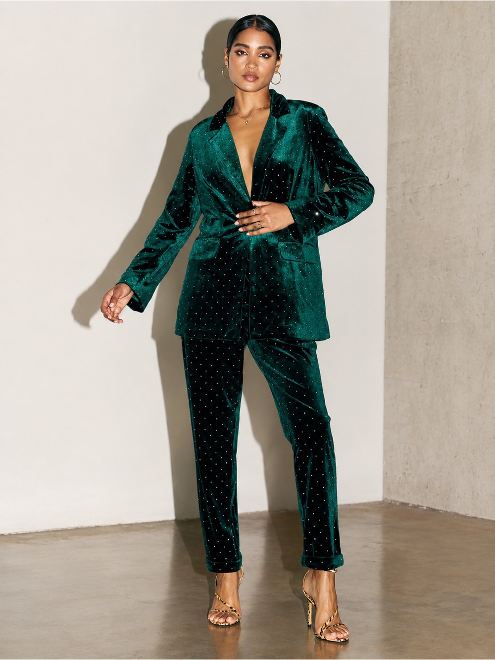 Never Fully Dressed | Emerald Velvet Quinn Studded Blazer & Pants Set ~ US 4